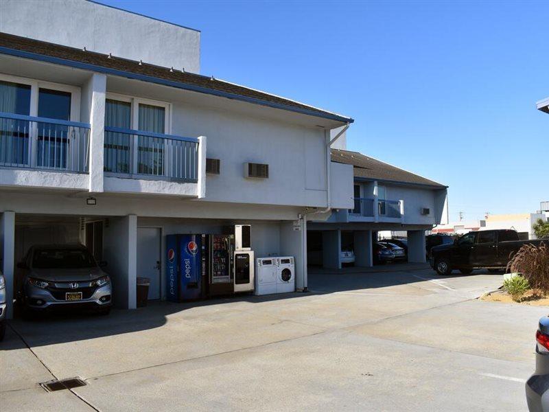 Sand Dollar Inn Сийсайд Екстериор снимка